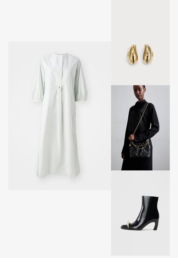 Abito a righe in verde chiaro e bianco, con scollo rotondo, maniche a palloncino corte e chiusura con bottoni sul retro.; Stivale nero alla caviglia in pelle lucida, con punta affusolata e un accento decorativo in oro e argento nella parte anteriore. Design con tacco a blocco.; Borsa a tracolla in pelle nera trapuntata con apertura arricciata, tracolla in catena dorata e forma rettangolare, appoggiata su uno sfondo semplice.; Orecchini in tonalità oro con un design fluido e curvato. Ogni orecchino presenta una superficie liscia e un piccolo gancio con un dettaglio decorativo.