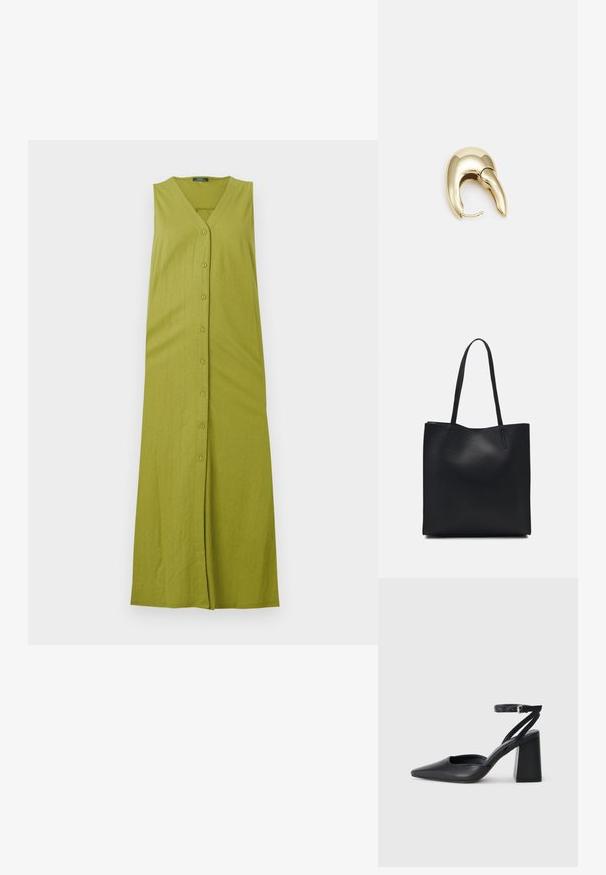 Zelené maxi šaty bez rukávů s V výstřihem, se zapínáním na knoflíky a vertikální žebrovanou strukturou. Vyrobeno z měkké, lehké látky.; Černé kožené lodičky se špičatou špičkou, kotníkovým páskem a silným podpatkem. Hladká textura, elegantní design a minimalistická estetika.; Černá kožená taška přes rameno s hladkým povrchem, obdélníkovým tvarem a dvěma dlouhými uchy. Žádné viditelné kování ani ozdoby.; Náušnice ve zlatém tónu z kovu s elegantním zakřiveným designem. Vyznačují se jedinečným špičatým tvarem, lesklým povrchem a závěsem na kloub.