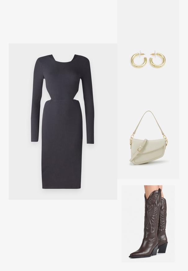 Donkergrijze geribbelde jurk met lange mouwen en een aansluitende pasvorm, ronde halslijn en een gestreepte stof. Midden-kuit lengte met een uitsnede aan de zijkant.; Bruine leren cowboylaarzen met een spitse neus en blokhak, voorzien van gedetailleerde stiksels en verhoogde accenten op de schacht.; Kleine crèmekleurige handtas met een textuurafwerking, een lange verstelbare schouderband, een kettingaccent en een klepsluiting. Gouden hardware-details.; Gouden creolen met een gladde, glanzende afwerking. Circulaire vormgeving met een kleine post en een doorzichtige achterkant voor een veilige draagervaring.