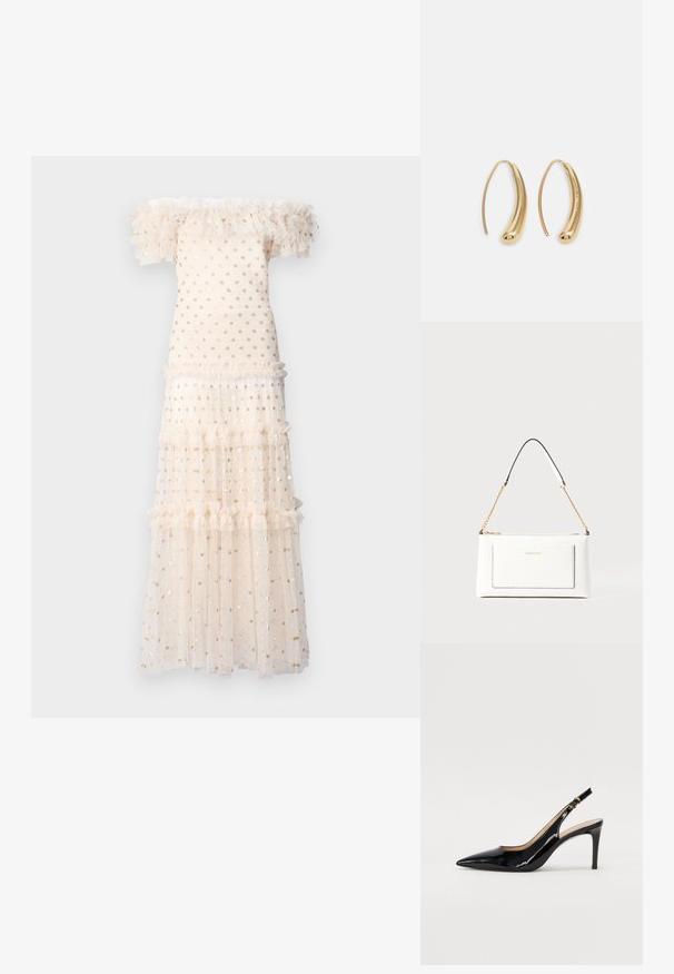 Needle & Thread SMOCKED ANKLE - Koktejlové šaty / šaty na párty - cream/gold; Černé lakované slingback lodičky s špičatou špičkou, úzkým podpatkem a jemným výřezem. Obsahují zlatou sponu na řemínku.; Bílá kožená kabelka s texturovaným povrchem, zdobená zlatým řetízkem a černými akcenty. Obsahuje přední kapsu a uzavírání na zip.; Náušnice ve tvaru kruhu z pozlaceného kovu s vroubkovaným, prodlouženým tvarem. Mají hladký, lesklý povrch a zaoblený konec pro zvýraznění detailu.