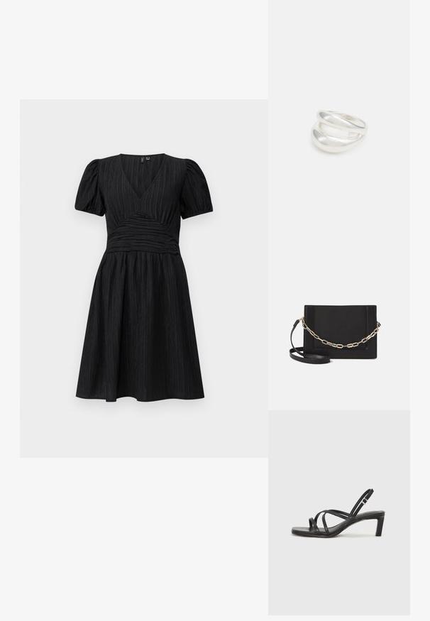 Melnas kleitas ar V-veida dekoltē, īsām pūtēju piedurknēm un pieguļošu korsešu, kas aprakstīta ar savilkumu tekstūru, kas pāriet uz izplestu svārku.; Melnas strappy sandales ar kvadrātveida purngaliem un zemu bloku papēdi. Ievērojamas ar vairākiem plāniem siksniņām un regulējamu potītes siksniņu. Izgatavotas no gludas ādas.; Melna ādas crossbody soma ar gludu faktūru, taisnstūrveida formu un metalizētu ķēdes detaļu priekšā. Iekļauta regulējama siksna.; Sudraba divu joslu gredzens ar gludu, pulētu virsmu. Iezīmējas ar plūstošu, izliekta dizaina struktūru ar pārklājošām sekcijām modernam izskatam.