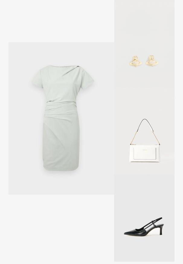 Robe turquoise à longueur de genoux avec des manches courtes, décolleté asymétrique, et détail de tissu froncé à la taille.; Escarpin slingback en vernis noir avec un bout pointu, présentant un imprimé serpent texturé, une sangle réglable et un petit talon bloc texturé.; Sac à main en cuir blanc avec un fini texturé, doté d'une bandoulière en chaîne dorée et d'accents noirs. Comprend une poche avant et une fermeture éclair.; Boucles d'oreilles puces en ton or avec un design de Saturne, présentant un bandeau texturé et des cristaux ronds incrustés pour une touche d'éclat supplémentaire.