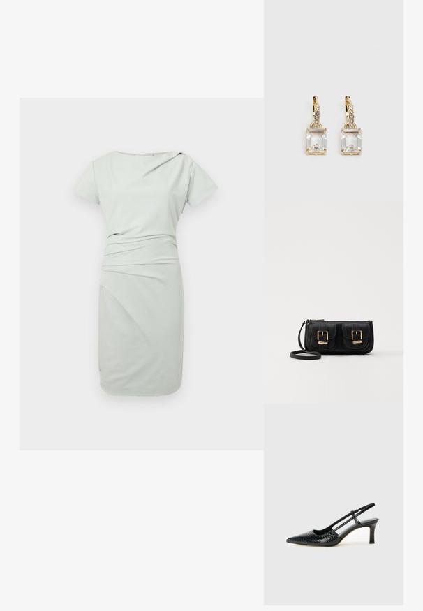 Jasnozielona sukienka do kolan z krótkimi rękawami, asymetrycznym dekoltem i marszczonym materiałem w talii.; Czarne lakierowane czółenka na obcasie typu slingback z wąskim noskiem, z teksturowanym wzorem wężowym, regulowanym paskiem oraz krótkim, teksturowanym obcasem w kształcie słupka.; Czarna skórzana torba na ramię z dwoma przednimi kieszeniami, złotymi klamrami, zamkiem błyskawicznym i cienkim paskiem. Teksturowana powierzchnia i kompaktowy prostokątny kształt.; Złote kolczyki z prostokątnym, przezroczystym kryształem zwisającym poniżej rzędu małych, okrągłych, przezroczystych akcentów. Elegancki, nowoczesny design.
