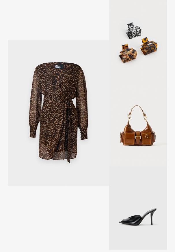 Leopardmönstrad klänning i genomskinligt tyg. Långa puffärmar med knappar som accent. Omslagdesign med ett band i midjan. Brun och svart färgskala.; Svarta läder högklackade mule-skor med öppen tå, spetsig design, slät yta och en smal stiletto-häl.; Brun läderhandväska med en rundad form, dubbla detaljer i gyllene ton, två framfickor och ett brett band. Slät textur med en elegant finish.; Tre hårklämmor: en svart-vit marmorerad, två sköldpaddsmönstrade i bruna och svarta nyanser, alla gjorda av glänsande plast med en texturerad yta.