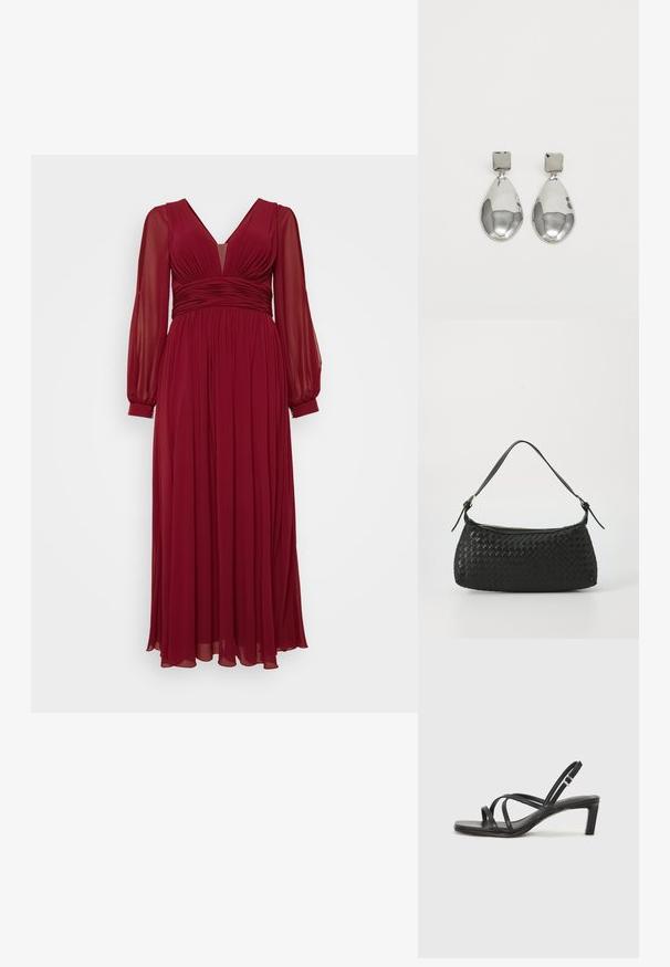 Burgundy lång klänning med långa genomskinliga ärmar, V-ringning och veckad midjedetalj. Mjuk, flödande tyg skapar en smidig silhuett.; Svart sandaler med remmar och fyrkantig tå samt låg blockklack. Har flera tunna remmar och en justerbar ankelrem. Tillverkad av mjukt läder.; Svart vävd axelväska med ett slätt läderhandtag och dragkedjestängning. Har en strukturerad yta och en böjd form.; Silvriga droppörhängen med en kvadratisk stift, med en slät, polerad yta och en tårform, som reflekterar ljus med en glansig yta.
