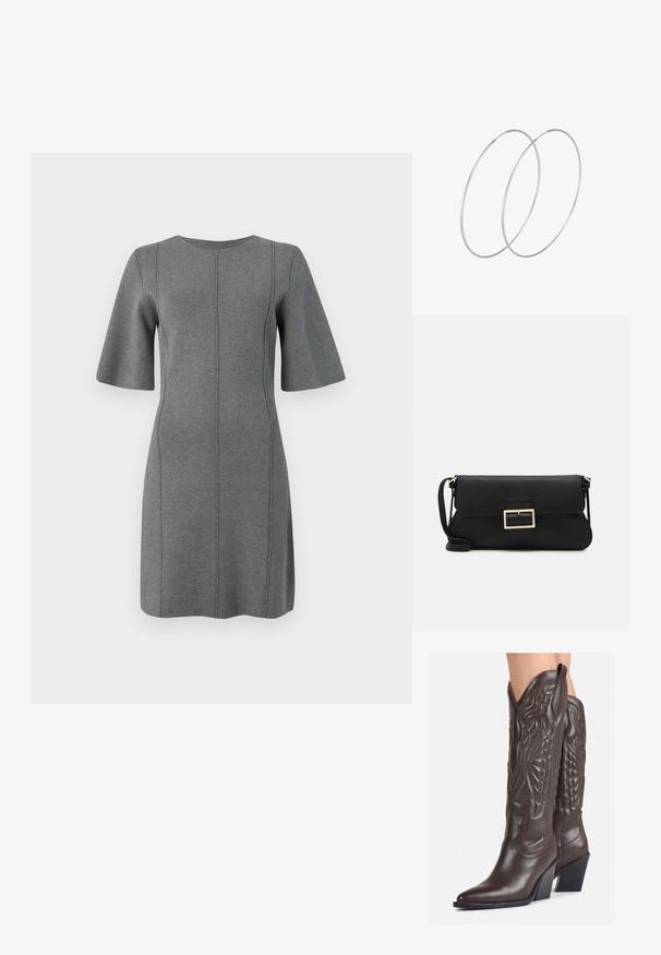 Graues Strickkleid mit kurzen, ausgestellt geschnittenen Ärmeln, runder Ausschnitt und vertikalen Nähten. Glatte Textur und knielanges Design.; Braune Leder-Cowboy-Stiefel mit spitzem Punkt und Blockabsatz, die über detaillierte Stickereien und hervorgehobene Akzente am Schaft verfügen.; Schwarze Leder-Clutch mit Klappe und goldfarbenem Metallschnallen-Detail. Enthält einen schwarzen Riemen und ein schlankes, minimalistisches Design.; Silberne Creolen mit minimalistischem Design. Rundform, glatte Oberfläche und dünnes Profil. Leichtgewichtig mit hochglänzender Oberfläche.