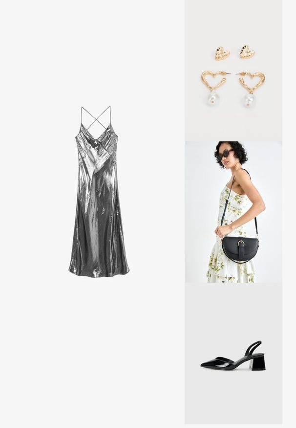 Abito d'argento metallico con una texture fluida, caratterizzato da sottili spalline incrociate a spaghetto e un design avvolgente che crea una silhouette drappeggiata.; Décolleté in vernice nera con punta affusolata e tacco in geometria cubica. Presentano un design elegante e minimalista, con una texture liscia.; Borsa a tracolla nera in pelle con una forma curva, manico rimovibile e accessori dorati. La borsa presenta una patta con un dettaglio a fibbia.; Orecchini a forma di cuore in tono dorato con una finitura texture, caratterizzati da un'accoppiatura di perle pendenti. Include orecchini a perno a forma di cuore abbinati.