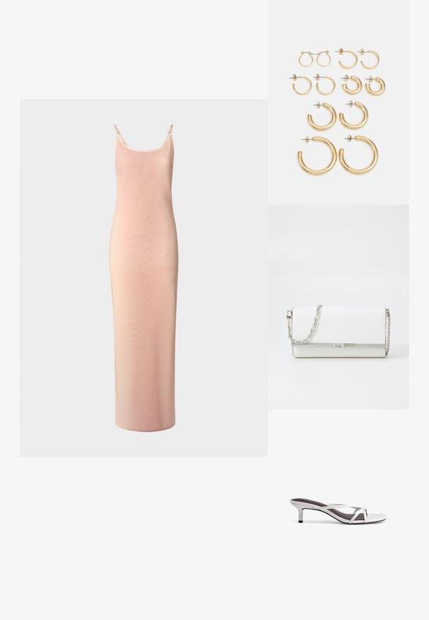 Lang, aansluitend jurk van zachtroze stof. Kenmerkt zich door dunne banden, een ronde halslijn en een gladde textuur met een lichte glans.; Zilveren sandalen met een kruislings bandje, een gladde textuur en een spitse neus. De hak is ongeveer vijf centimeter hoog.; MICHAEL Michael Kors MONA - Schoudertas - optic white; Set van gouden creolen met verschillende maten en ontwerpen, waaronder kleine, middelgrote en grote stijlen, met gladde metalen afwerkingen.