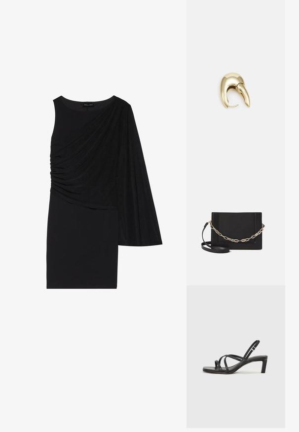 Sort kjole med én langærme, der har draperet stof på den ene side og en tætsiddende silhuet. Glat tekstur, knælangt design.; Sort remsandale med firkantet tå og en lav blokeret hæl. Har flere tynde stropper og en justerbar ankelrem. Fremstillet af glat læder.; Sort læder crossbody taske med en glat tekstur, rektangulær form og en metallisk kæde detalje foran. Justerbar skulderrem inkluderet.; Guldtonet metal ørering med et slankt, buet design. Har en karakteristisk spids form, poleret overflade og hængselåbning.