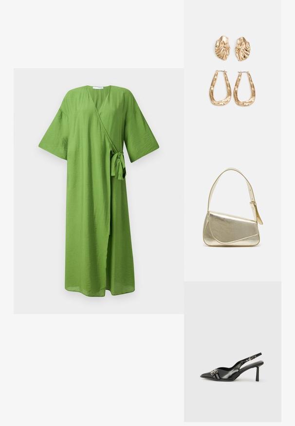 Zelena haljina svezana od laganog materijala. Ima široke rukave, remen u struku i duboki V-izrez. Glatka, blago teksturirana površina.; Crna lakirana slingback cipela s izduženim vrhom, remenčićima oko gležnja s srebrnim kopčama i dijelovima, te vitkim potplatom.; Zlatna metalna torba s uređenim dizajnom, glatkom teksturom i podesivim remenom. Ima jedinstven trokutasti oblik i minimalističko šivanje.; Naušnice zlatne boje s teksturiranim, valovitim oblicima. Uključuju skulpturalne kopče i dizajn otvorene kružnice s kovanom završnom obradom.
