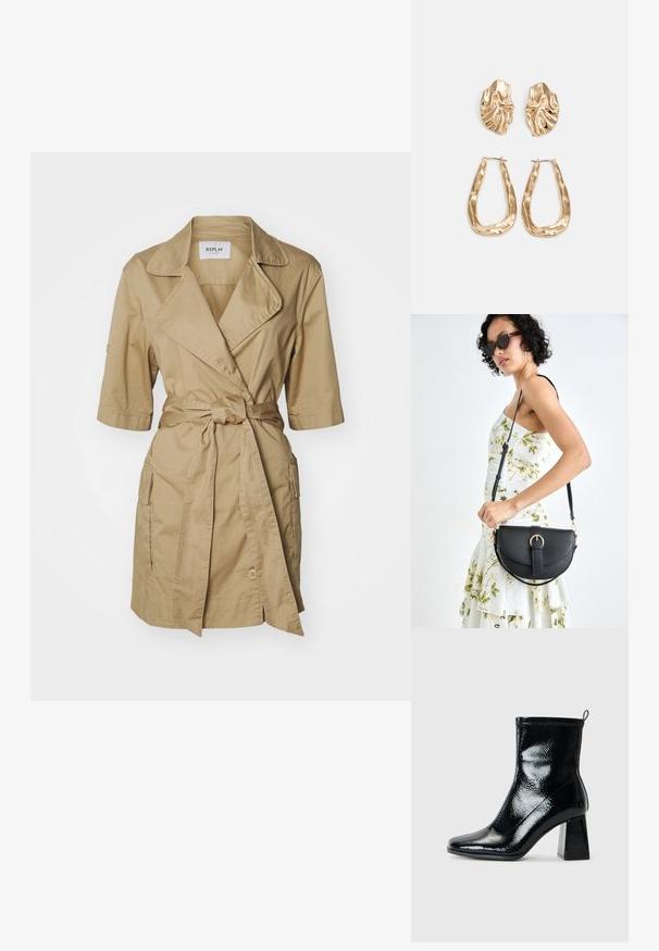 Khaki-trenssitakki, jossa on vyötärölle menevä vyö, lyhyet hihat, taitettavat kaulukset ja sivutaskut. Valmistettu kevyestä kankaasta, jonka pinta on sileä.; Mustat kiiltonahkaiset nilkkurit, joissa on neliskulmainen varvas ja massiivinen geometrinen korko. Ominaisuuksia ovat sileä, kiiltävä pinta ja takana oleva vetotappi helppoa pukemista varten.; Musta nahkainen käsilaukku, joka on kaareva muotoilultaan, irrotettavalla hihnalla ja kultaisilla yksityiskohdilla. Laukussa on läppä, jossa on solk yksityiskohta.; Korukultainen korvakorut, joissa on teksturoituja, aaltoilevia muotoja. Mukana on veistokselliset klipsikorvakorut ja avoin rengasmalli, jossa on vasaroitu pinta.