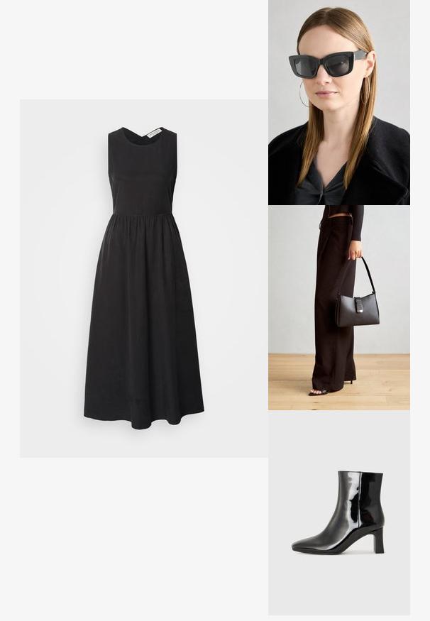 Vestido preto sem mangas com decote em V, cintura franzida e saia fluida em A. Feito de um tecido leve e suave.; Botim de tornozelo em pele sintética preta com bico apontado e salto bloco de altura média. Textura suave e design minimalista.; Óculos de sol pretos em formato de gato com lentes escuras, armações grossas e acentos subtis. Usados com um casaco preto e uma blusa cinza, apresentando cabelo longo e liso.; Bolsa preta com forma estruturada, textura suave e um fecho metálico. Combinada com calças largas pretas e sandálias de salto aberto sobre um chão de madeira.