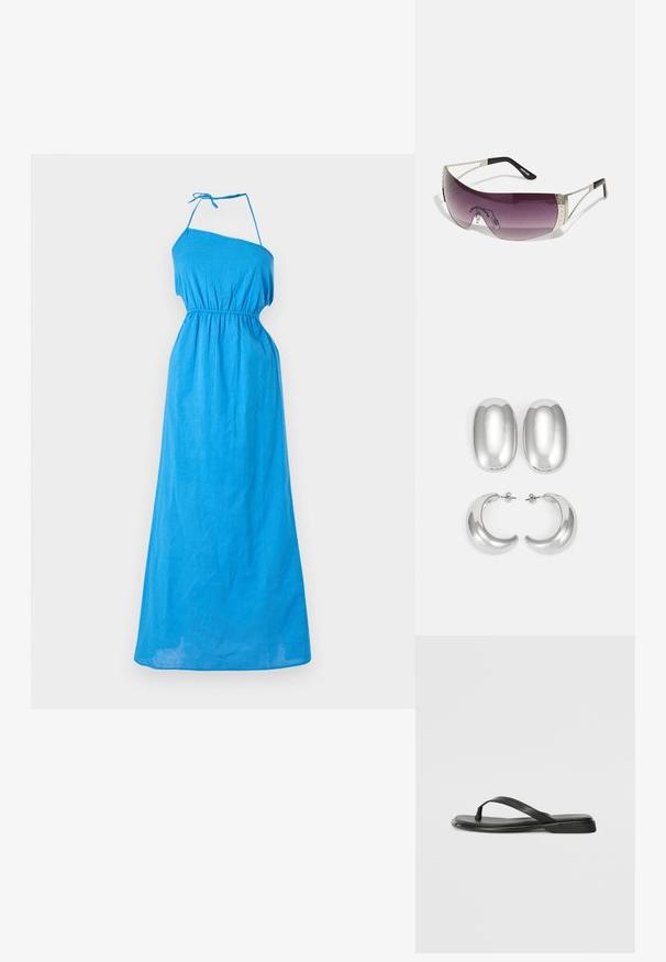 Mėlyna, viena peties maksi suknelė, pagaminta iš lengvos medžiagos, turinti elastingą juosmenį ir reguliuojamą stygą petyje, kad būtų galima pritaikyti.; Juodos šlepetės, pagamintos iš lygios odos, su plona dirželių konstrukcija ir plokščiu padu, turinčiu minimalų profilį. Be pastebimų raštų ar akcentų.; Akiniai nuo saulės su dideliu, išlenktu purpuriniu lęšiu, sidabro metaliniais akcentais ir juodomis tempomis su logotipu. Matomi tekstūruoti rėmo detalės.; Sidabro spalvos auskarų rinkinys: dvi ovalios sagtys ir dvi pusmėnulio formos apyrankės, pasižyminčios blizgiu, lygiu paviršiumi ir suapvalinta forma.