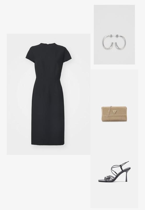 Czarna sukienka z krótkimi rękawami, wysokim dekoltem, dopasowaną górą i prostą spódnicą. Posiada subtelną zamek błyskawiczny z tyłu.; Czarne sandały na wysokim obcasie mają cienkie paski z węzłowym wzorem, gładki, kwadratowy czubek i smukły obcas w stylu szpilki.; Złota torebka o misternym, koralikowym wzorze, z trójkątnym logo i metalowym łańcuszkiem. Prostokątny kształt, elegancki design.; Srebrne kolczyki na biglu o gładkim, błyszczącym wykończeniu. O zaokrąglonym kształcie, lekkim designie, z zamknięciem na zatrzask.