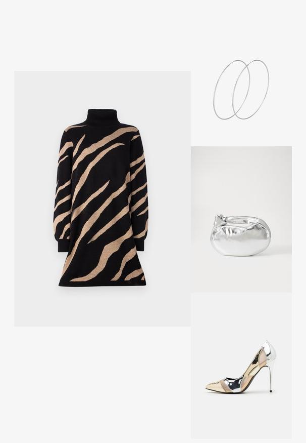 Schwarzfarbiges Rollkragenkleid mit braunen Tigerstreifen, lange Ärmel und ausgestellt geschnittenem Saum. Hergestellt aus einem weichen, strukturierten Strickmaterial.; Spitz zulaufender High-Heel-Schuh in einer Farbgestaltung aus Silber, Gold und Nude. Glänzende Oberfläche mit Ausschnittdesign und stiletto Absatz.; Silberne metallic Pouch-Tasche mit einer sanften, abgerundeten Form und einem geknoteten Verschluss oben. Hergestellt aus glattem Kunstleder.; Silberne Creolen mit minimalistischem Design. Rundform, glatte Oberfläche und dünnes Profil. Leichtgewichtig mit hochglänzender Oberfläche.