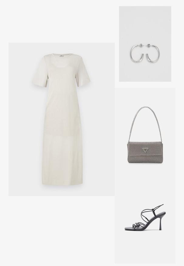 Világos bézs ruha, puha anyagból készült, rövid ujjú és kerek nyakú. Egyenes, bokáig érő sziluettel rendelkezik.; Fekete magas sarkú szandálok vékony pántokkal, csomózott mintával, sima négyzetes orral és karcsú stiletto sarkal rendelkeznek.; Világosszürke fémes kézitáska lánc pánttal, kis kör alakú fém kifinomult díszítéssel és háromszög alakú márkagéppel.; Ezüst karika fülbevalók sima, fényes felülettel. Lekerekített forma, könnyű kialakítással, tűs zárómechanizmussal.