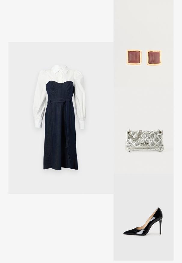 Farmer ruha, strukturált sötétkék felsőrésszel és fehér ing stílusú ujjal. Felszerelt derékrésszel és hozzá illő övvel rendelkezik.; Fekete lakkbőr magas sarkú pumpa hegyes orral és elegáns sziluettel. Simább, fényes felülettel és karcsú tűsarokkal rendelkezik.; Ezüst színű fémes kézitáska lánckarral, steppelt textúrával, díszített varrással és cipzáros záródással. A fonákján domború részletek találhatók.; Négyzet alakú fülbevalók, amelyek közepén mély burgundi színnel és arany tónusú, texturált kerettel rendelkeznek. Sima felület, lekerekített élekkel.