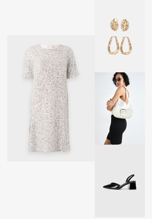 Kratka obleka s kratkimi rokavi iz sijočih srebrnih bleščic, z okroglim izrezom in ohlapnim krojem, z notranjo podlogo za udobje.; Črne lakirane slingback pete s koničastim nosom in geometrijsko blokasto peto. Imajo eleganten, minimalističen dizajn in gladko teksturo.; Bela usnjena torbica s ukrivljeno obliko, nastavljivim trakom in majhnim detajlom s sponko. Model nosi oprijet črno obleko.; Zlato obarvani uhani z teksturiranimi, valovitimi oblikami. Vključujejo skulpturalne sponke za ušesa in odprto obliko obročka s kladivastim finišem.