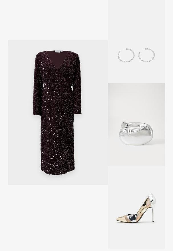 Abito avvolgente bordeaux con paillettes, maniche lunghe, lunghezza fino al pavimento, scollo a V, superficie testurizzata con paillettes luccicanti sparse, sottogonna in tinta unita scura.; Scarpa con tacco alto a punta, con una combinazione di colori argento, oro e nudo. Finitura lucida con design a ritaglio, con tacco a stiletto.; Borsa a pochette metallica argentea con una forma morbida e arrotondata e chiusura superiore annodata. Realizzata in materiale sintetico morbido.; Orecchini a cerchio in argento con un design torciglionato, caratterizzati da una finitura lucida e chiusura a perno. Misurano circa 3 cm di diametro.