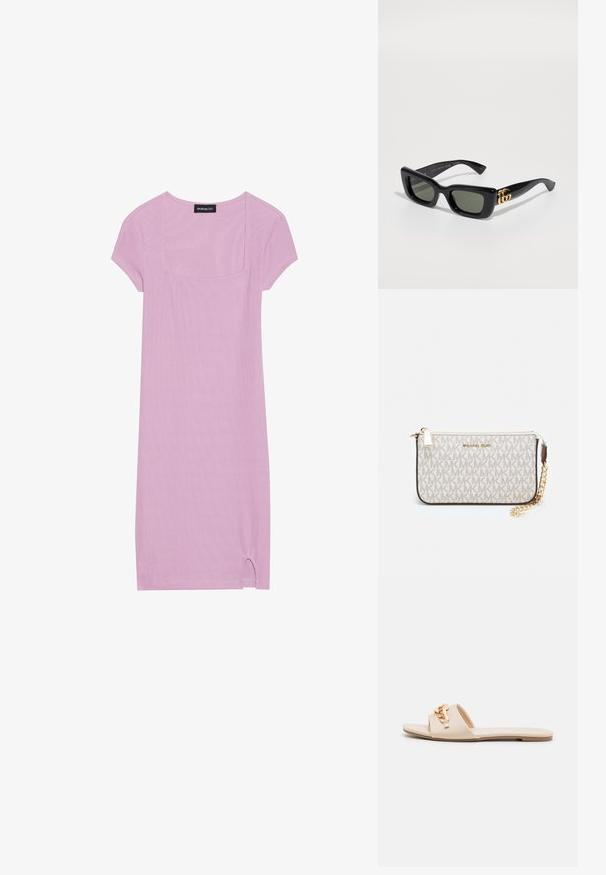Lichtpaars kort mouwend jurkje met een vierkante halslijn, ribbelstructuur en een kleine split aan de zoom. Zachte, ademende stof.; Beige slippers met open tenen, vlakke zool en decoratieve metalen kettingaccenten op de band. Gladmateriaal met een minimale textuur.; Zwarte rechthoekige zonnebril met donkergroene glazen, met een glanzend gouden logo aan de zijkant. Gladde plastic montuur met een gedurfde uitstraling.; Michael Kors polsbandje in beige gecoate canvas met een herhaald MK-logo patroon, gouden hardware en een afneembare kettingriem.