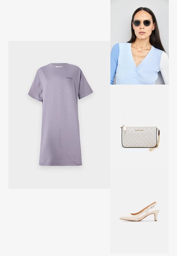 Levandų spalvos trumpomis rankovėmis marškinėliai-suknelė, pagaminta iš minkštos medvilnės. Yra laisvas fasonas, apvalus iškirpimas ir mažas juodas logotipo akcentas priekyje.; Balti slingback kulniukai su smailiu pirštu, lygia viršutine medžiaga, žemu blokuotu kulnu ir šoniniu išpjovimu su reguliuojamu sagtimi.; Apskriti saulės akiniai su tamsiais objektyvais ir auksiniais rėmeliais. Modelis vilki šviesiai mėlyną, raukinį kardiganą su mygtukais ir kontrastingomis baltomis rankovėmis.; Michael Kors rankinė smėlio spalvos dengto kanvoje su pakartotiniu MK logotipo raštu, auksinėmis detalėmis ir nuimamu grandininiu dirželiu.