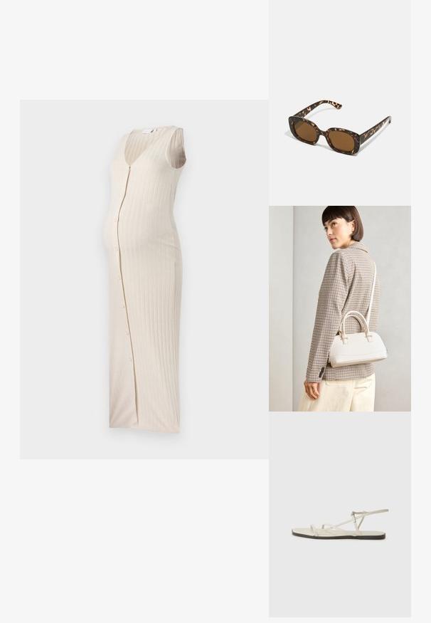 Rochie de maternitate bej, cu un decolteu rotund, fără mâneci și detalii cu nasturi pe față. Textură moale din tricot.; Sandalie plate bej cu multiple bretele subțiri și o cataramă ajustabilă. Talpa este plată, cu un ușor contrast întunecat la margine.; Ochelari de soare cu chelă de broască țestoasă, având un cadru rotund și voluminos, cu lentile maro. Prezintă modele subtile și brațe drepte, conice.; Geantă structurată albă, cu mânere scurte și curea de umăr, având accente din metal aurit și material texturat, expusă pe un fundal gri.
