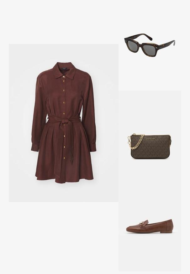 Vestido burgundy com botões, mangas longas, cinto ajustado na cintura e detalhes em dourado. Apresenta um colarinho clássico e uma silhueta fluida.; Mocassins de couro castanho com sola plana, um design cosido e um detalhe em fivela de tom dourado na tira sobre o peito do pé.; Óculos de sol retangulares com armação de plástico em padrão tartaruga, lentes escuras e detalhes em prata nas laterais. Fabricado na Itália.; Bolsa crossbody de pele castanha com padrão de logo, alça de corrente dourada, fecho com zíper e detalhes em metal dourado. Forma compacta e retangular.