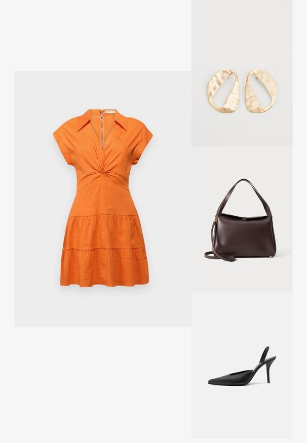Alice + Olivia MILA DEEP TWIST MINI DRESS - Blusenkleid - light mango; Schwarze Slingback-Absatzschuhe mit spitzem Fuß, aus glattem Leder und einem eleganten, minimalistischen Design. Hoher Stiletto-Absatz.; Braune Lederhandtasche mit strukturierter Form, ausgestattet mit einem einzelnen oberen Griff und einem abnehmbaren Schultergurt. Hardwaredetails in Goldton.; Ein Paar unregelmäßige, oval geformte Ohrringe aus goldfarbenem Metall mit einer strukturierten, leicht gehämmerten Oberfläche auf weißem Hintergrund.