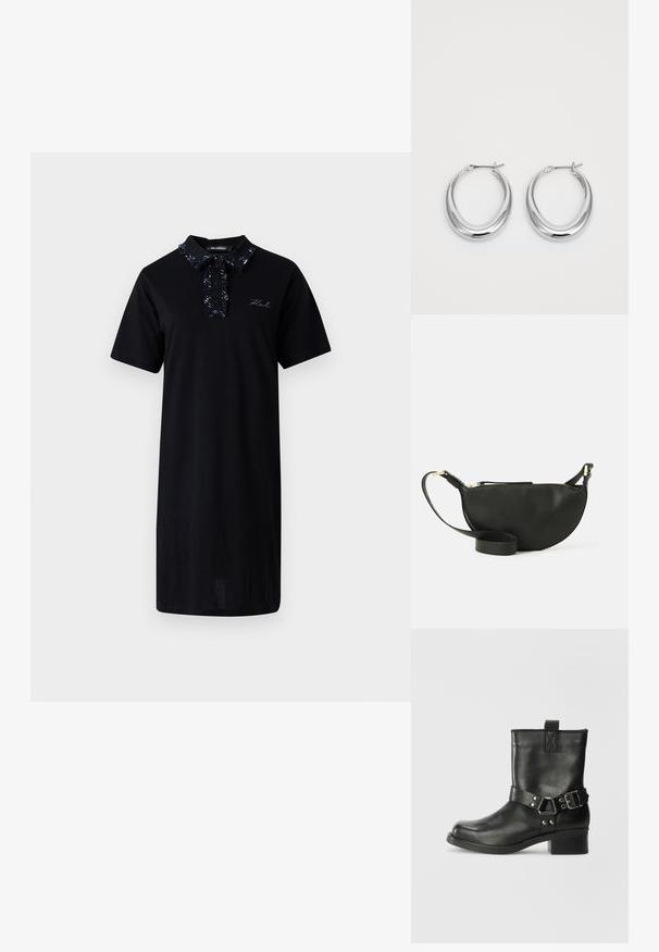 Melna īsām piedurknēm kleita, izgatavota no kokvilnas, ar rakstainu apkakli, pogu aizdari un izšūtu logotipa detaļu uz krūts.; Samsøe Samsøe SABRENTA - Kovboju/motociklistu tipa puszābaki - black; Melnas ādas plecu soma ar pusmēness formu, teksturētu virsmu, zelta rāvējslēdzēju un plakanu siksnu. Kompakts dizains, kas piemērots svarīgākajām lietām.; Pulētas sudraba pusmēness formas auskaru pāris ar eņģu sprādzēm uz balta fona.