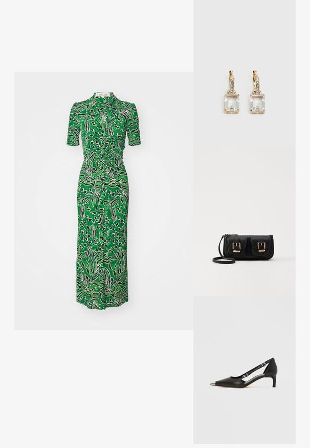 Diane von Furstenberg ZOEY DRESS - Košilové šaty - green; Černá kožená botička s nízkým podpatkem, špičatou stříbrnou špičkou a dvěma pásky s přezkami na bílém pozadí.; Černá kožená crossbody taška se dvěma předními kapsami, zlatými přezkami, zipovým uzávěrem a štíhlým popruhem. Texturovaný povrch a kompaktní obdélníkový tvar.; Náušnice ve zlatém odstínu s obdélníkovým, průhledným krystalem zavěšeným pod řadou malých, kulatých průhledných akcentů. Elegantní, moderní design.