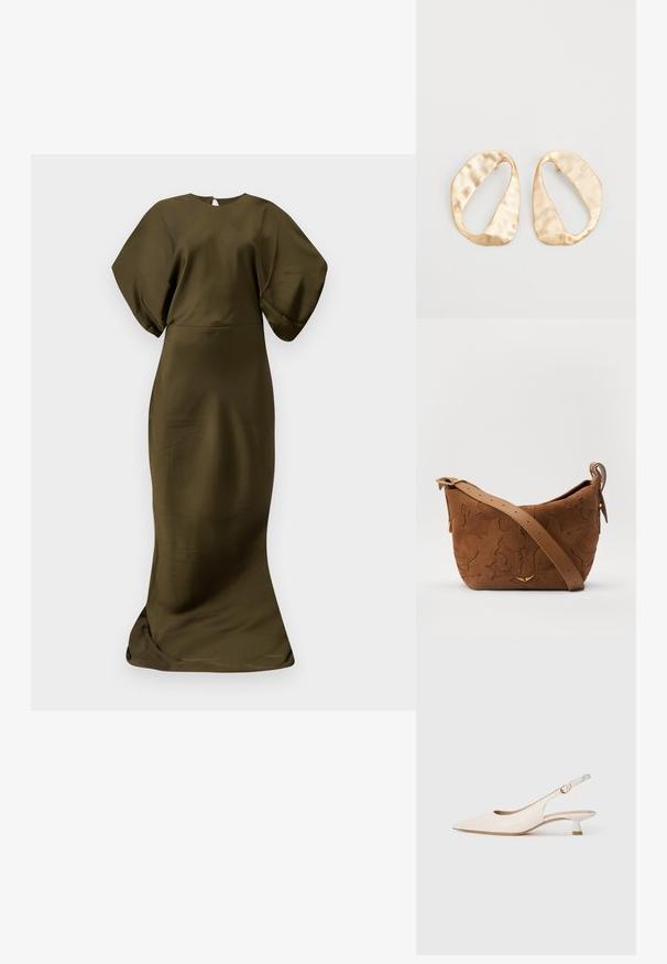 Robe olive, longueur sol, avec une texture lisse et satinée. Présente de larges manches et un col rond, avec une fermeture éclair discrète au dos.; Chaussure slingback pointue de couleur crème avec petit talon et boucle dorée sur fond blanc uni.; Sac à épaule en suede marron avec un motif floral en relief, complété par une bandoulière en cuir marron lisse et des accents en métal doré.; Une paire de boucles d'oreilles en métal doré, de forme ovales irrégulières, avec une surface texturée et légèrement martelée sur fond blanc.