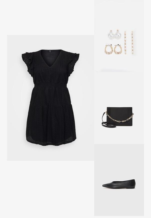 Schwarzes Kleid mit V-Ausschnitt, kurzen Rüscheärmeln, strukturiertem Stoff und tailliertem Schnitt, das zu einem schwingenden Rock übergeht.; Schwarze Leder-Balletschuhe, spitze Zehenform, minimalistische Gestaltung, glatte Textur, niedriger Absatz, keine sichtbaren Beschläge oder Verzierungen.; Schwarze Leder-Crossbody-Tasche mit glatter Textur, rechteckiger Form und metallic-kettendetail auf der Vorderseite. Verstellbarer Gurt inklusive.; Drei Ohrringpaare: große weiße Perlenstecker, goldene Creolen mit klaren Edelsteinen und zwei lange, gerade goldene Akzentohrringe mit funkelneden Details.