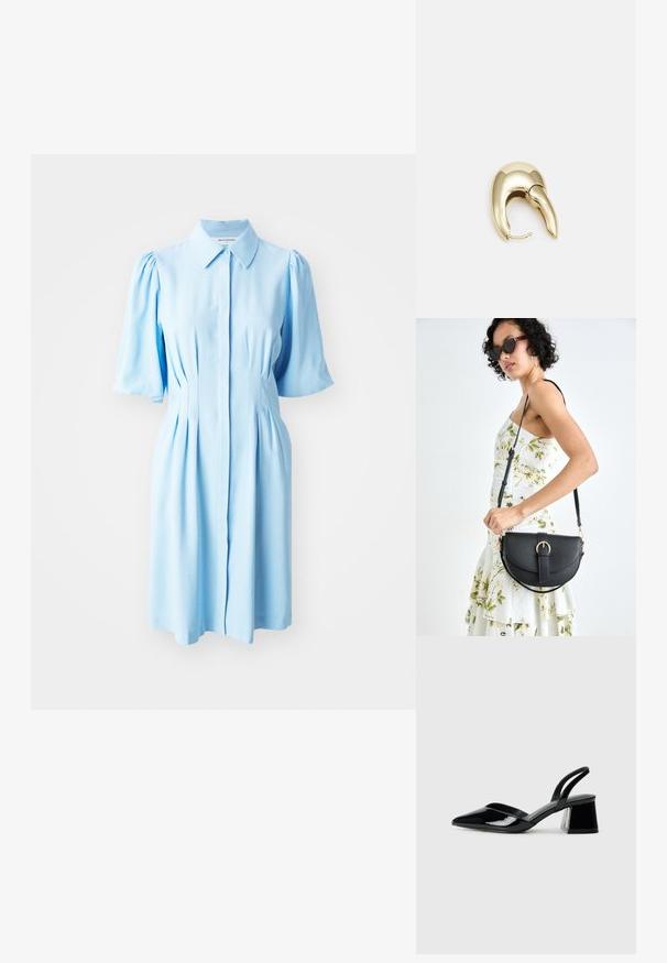 Világoskék ruha puha anyagból, gombos elülső résszel, rövid puffos ujjakkal és a derék körüli redőkkel a formás sziluett érdekében.; Fekete lakk bőr szandálkés magas sarkú cipő, hegyes orral és geometrikus tömbsarkakkal. Karcsú, minimalista dizájn és sima textúra jellemzi.; Fekete bőrtáska ívelt formával, levehető pánttal és arany színű fémrészekkel. A táskán egy csattal díszített fedél található.; Aranyszínű fém fülbevaló, elegáns, ívelt formával. Különleges hegyes alak, fényes felszín és zsanéros záródás jellemzi.