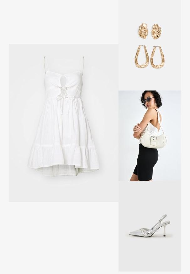Bela poletna obleka z nastavljivimi naramnicami, izrezom v obliki ključavnice na prsnem delu, elastičnim pasom in večplastnim razširjenim krilom. Lahka tkanina.; Srebrna slingback visoka peta čevlja s špičastim nosom, metalnim finišem, dvema dekorativnima trakama in tanko peto z črnim vrhom.; Bela usnjena torbica s ukrivljeno obliko, nastavljivim trakom in majhnim detajlom s sponko. Model nosi oprijet črno obleko.; Zlato obarvani uhani z teksturiranimi, valovitimi oblikami. Vključujejo skulpturalne sponke za ušesa in odprto obliko obročka s kladivastim finišem.
