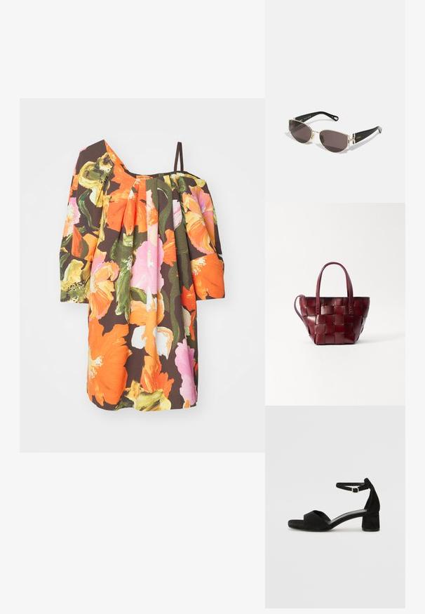 Stine Goya ELODIE STRUCTURE STRETCH - Φόρεμα ημέρας - summer night; Μαύρες σουέτ κλειστές σάντες με λεπτή λουρίδα στον αστράγαλο, ανοιχτό σχέδιο και μετρίου ύψους μπλοκ τακούνι. Λείο υλικό και ελάχιστες λεπτομέρειες.; Μαύρα και χρυσά γυαλιά ηλίου με στενό, οβάλ σκελετό, σκούρους φακούς και διακοσμητικά στοιχεία στους κρότους. Ελαφρύς και κομψός σχεδιασμός.; Πλεχτή μπορντό δερμάτινη τσάντα tote με δύο κοντούς χειρολαβές και αποσπώμενο ιμάντα ώμου. Διαθέτει δομημένο σχήμα και λεία υφή.