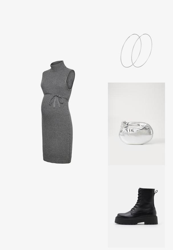 Šedé žebrované pletené těhotenské šaty s vysokým límcem, bez rukávů a s nastavitelnou stahovací páskou v pase pro lepší přizpůsobení. Hladký povrch po celém obvodu.; Černé kožené kotníkové boty s kulatou špičkou, šněrováním na přední straně a silnou gumovou podešví s texturovaným vzorkem. S poutkem vzadu.; Stříbrná kovová taška s měkkým, zaobleným tvarem a uzávěrem s uzlem. Vyrobena z hladké umělé kůže.; Stříbrné kruhové náušnice s minimalistickým designem. Kruh, hladký povrch a tenký profil. Lehká konstrukce s lesklým povrchem.