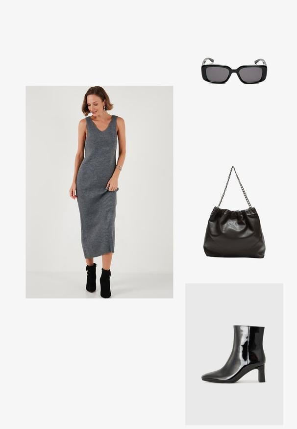 Siva rebrasto pleteno midi obleko z V-izrezom, brez rokavov in oprijetim silhueto, v kombinaciji z gležnjarji. Gladek teksturiran material.; Črne lakirane gležnjarje z ošiljenim nosom in srednje visokim blokastim peto. Gladka tekstura in minimalističen dizajn.; Črne pravokotne sončne očala z temnimi lečami, gladkim plastičnim okvirjem in ukrivljenimi nogicami. Oblika je robustna in minimalistična.; Rjava usnjena torba z nabranim vrhom in verižnim trakom. Gladka tekstura z sijajno površino in subtilnimi šivi na straneh.
