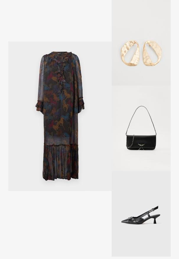 Langes transparentes schwarzes Kleid mit mehrfarbigem Pferdedruck, Rüschenausschnitt und -ärmeln sowie einem gestuften Saum.; Schwarzer Leder-Slingback-Schuh mit spitz zulaufender Zehenpartie, dekorativen Riemen mit METALLÖSEN und niedrigem Blockabsatz. Strukturelle Oberfläche.; Schwarze Lederhandtasche mit einem silbernen Kettenriemen, verziert mit dekorativen Flügelakzenten und weißen Nähten entlang der unteren Naht.; Ein Paar unregelmäßige, oval geformte Ohrringe aus goldfarbenem Metall mit einer strukturierten, leicht gehämmerten Oberfläche auf weißem Hintergrund.