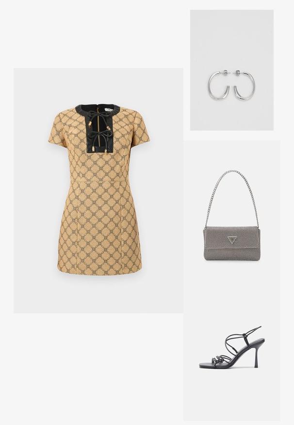 Elisabetta Franchi WOMENS DRESS - Φόρεμα ημέρας - paglia/nero; Μαύρες ψηλοτάκουνες σανδάλες με λεπτές λωρίδες και σχέδιο με κόμπους, λείο τετράγωνο μπροστινό μέρος και κομψό τακούνι στιλέτο.; Ανοικτό γκρι μεταλλική τσάντα χειρός με αλυσίδα, διακοσμημένη με μικρούς κυκλικούς μεταλλικούς στύλους και ένα τριγωνικό λογότυπο της μάρκας.; Ασημένια σκουλαρίκια κρίκοι με λεία, λαμπερή φινίρισμα. Στρογγυλό σχήμα, ελαφρύ σχέδιο, με κλείσιμο τύπου πίσω.