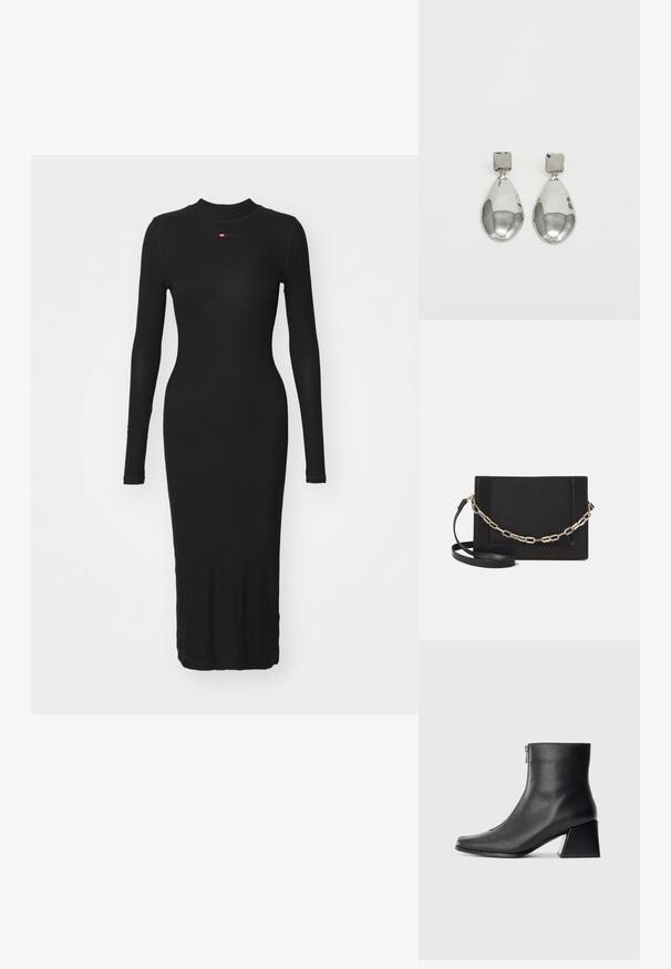 Rochie lungă neagră cu mâneci lungi, confecționată dintr-un material în relief, având un guler înalt și o siluetă ajustată care se oprește la jumătatea gambei.; Botină neagră din piele, cu vârf pătrat, fermoar pe lateral și toc bloc, pe un fundal simplu deschis.; Geantă de umăr din piele neagră, cu o textură netedă, formă rectangulară și un detaliu din lanț metalic în față. Include curea reglabilă.; Cercei din argint cu stud pătrat, având un finisaj neted și lustruit, într-o formă de lacrimă, care reflectă lumina cu o suprafață lucioasă.