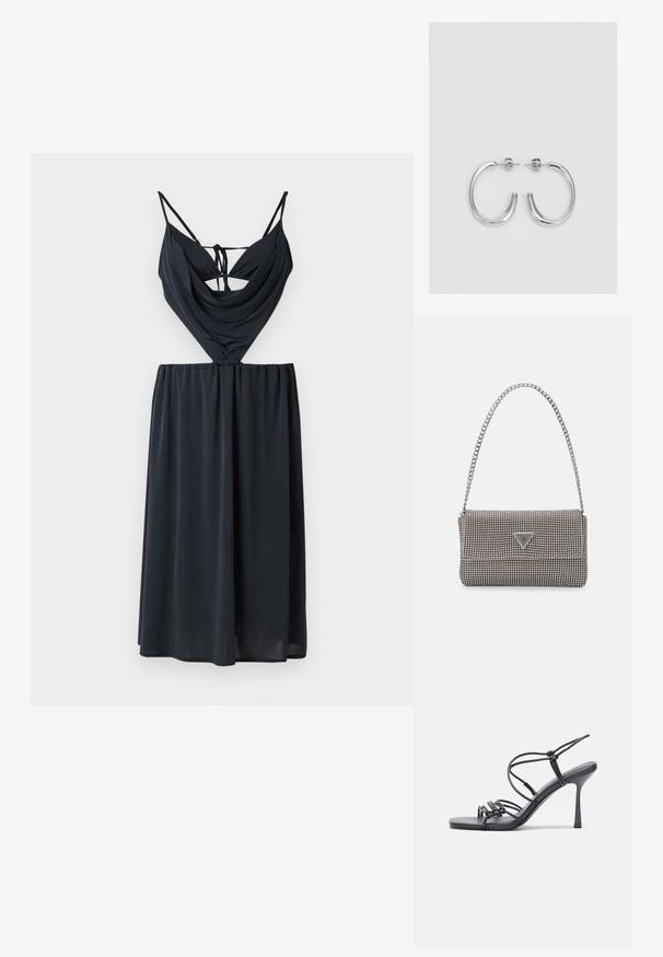 Juoda be rankovių suknele su drapiruota viršūne ir kryžminėmis petnešomis, elastinga juosmena, pereinanti į tiesią, vidutinio ilgio sijoną.; Juodos aukštakulnės sandalai pasižymi plonyčiais dirželiais su mazgo dizainu, lygiu kvadratiniu pirštu ir elegantišku stiletto kulnu.; Šviesiai pilka metalinė rankinė su grandinėlės dirželiu, papuošta mažais apvaliais metaliniais smeigėmis ir trikampiu prekės ženklu.; Sidabrinės auskarai žiedai su lygiu, blizgiu paviršiumi. Suapvalinta forma, lengvas dizainas, su uždarymu ant smeigtuko.