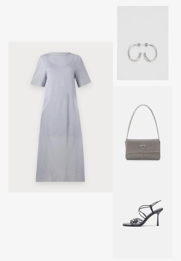 Vaaleanharmaa, lyhythihainen, keskipitkä mekko, joka on valmistettu pehmeästä kankaasta, jossa on sileä tekstuuri ja pyöreä pääntie. Mekossa on rento malli.; Mustat korkokengät sandaalit, joissa on ohuet hihnat solmittuna, sileä neliön muotoinen varvasosa ja tyylikäs stiletto-korko.; Vaalea harmaa metallinen käsilaukku, jossa on ketjusanka. Laukku on koristeltu pienillä pyöreillä metallikoruilla ja kolmion muotoisella brändilogolla.; Hopehopeet hopehopeet hopehopeet hopehopeet, jolla on sileä, kiiltävä pinta. Pyöreä muoto, kevyt rakenne, jossa on neulakiinnitys.