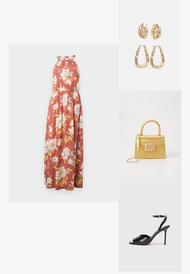 Maxi haljina u rust boji s bijelim i žutim cvjetnim uzorkom. Ima halter dekolte s naboranim rubom i elastičnu strukicu za bolje prilagođavanje.; Crne lakirane sandale s visokom potpeticom, otvorenim prstom, tankim štiklama i zapešnim remenom sa zlatnom kopčom na bijeloj pozadini.; Žuta torbica od umjetnog krokodila sa strukturiranim dizajnom, gornjom ručkom, odvojivim lančićem i dekorativnim kristalnim ukrasom na kopči.; Naušnice zlatne boje s teksturiranim, valovitim oblicima. Uključuju skulpturalne kopče i dizajn otvorene kružnice s kovanom završnom obradom.