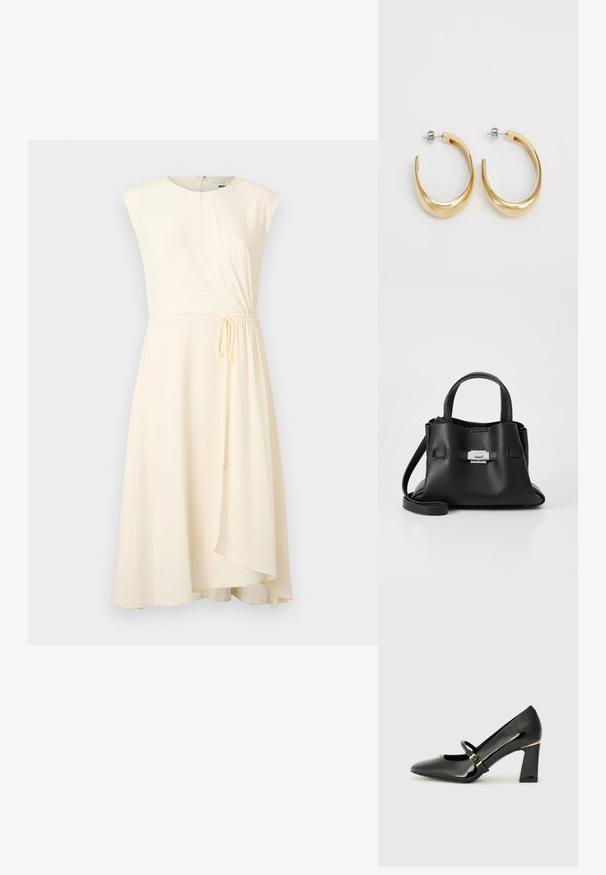 Kreminės spalvos suknelė su prigludusia palaidine, trumpomis rankovėmis ir surinkta šonine detale. Lygus audinys, kelio ilgio sijonas ir užtrauktukas gale.; Juoda patentinė oda aukštakulnė bateliai su smailiu pirštu, kulkšnies dirželiu ir auksiniu akcentu ant kulno. Kvadrato formos blokinis kulnas.; Juodas odinis rankinės su tekstūruota apdaila, turintis dvi viršutinės rankenos, nuimamą peties diržą ir sidabrinį užsegimą.; Auksinės spalvos apyrankės auskarai su glotnia, kreiva forma. Pagaminti iš metalo, turintys elegantišką apdailą ir užsegimą su smeigėle.