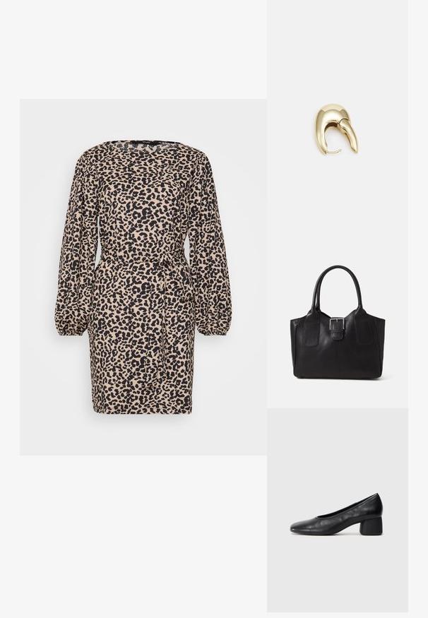 Haljina s uzorkom leoparda s dugim napuhanih rukavima, strukirana s pojasom na vezanje. Izrađena od mekog materijala u bež i crnoj boji.; Crna kožna pumpica s okruglim vrhom i srednje blok petom. Glatka tekstura s minimalnim detaljima, s suptilnim elastičnim otvaranjem.; Crna kožna torba za nošenje s glatkom teksturom, strukturiranim oblikom, dvije ručke i istaknutim srebrnim kopčanjem na prednjoj strani.; Zlatne metalne naušnice s elegantnim, zakrivljenim dizajnom. Imaju karakterističan šiljast oblik, poliranu površinu i zatvaranje na šarku.