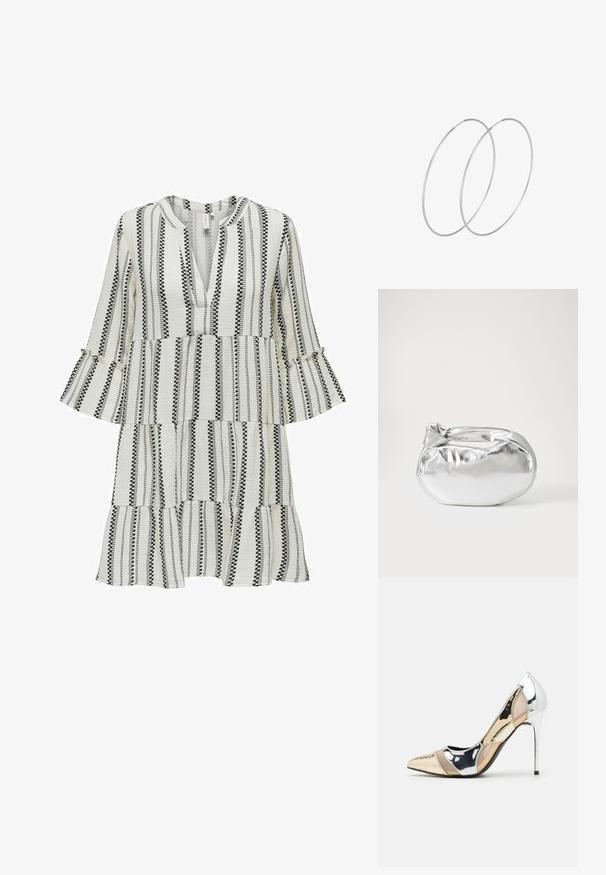 Haljina na crno-bijele pruge s V-izrezom i raširenim rukavima. Ima slojeviti dizajn, teksturiranu tkaninu i kontrastne uzorke.; Cipele s visokom potpeticom i špicastim vrhom u srebrnoj, zlatnoj i nude boji. Sjajan finiš s izrezbarenim dizajnom, s potpeticom u obliku stiletto.; Srebrna metalik torbica s mekim, zaobljenim oblikom i čvorastim zatvaranjem na vrhu. Izrađena od glatke sintetičke kože.; Srebrne okrugle naušnice s minimalističkim dizajnom. Kružni oblik, glatka tekstura i tanak profil. Lagane s poliranim završetkom.