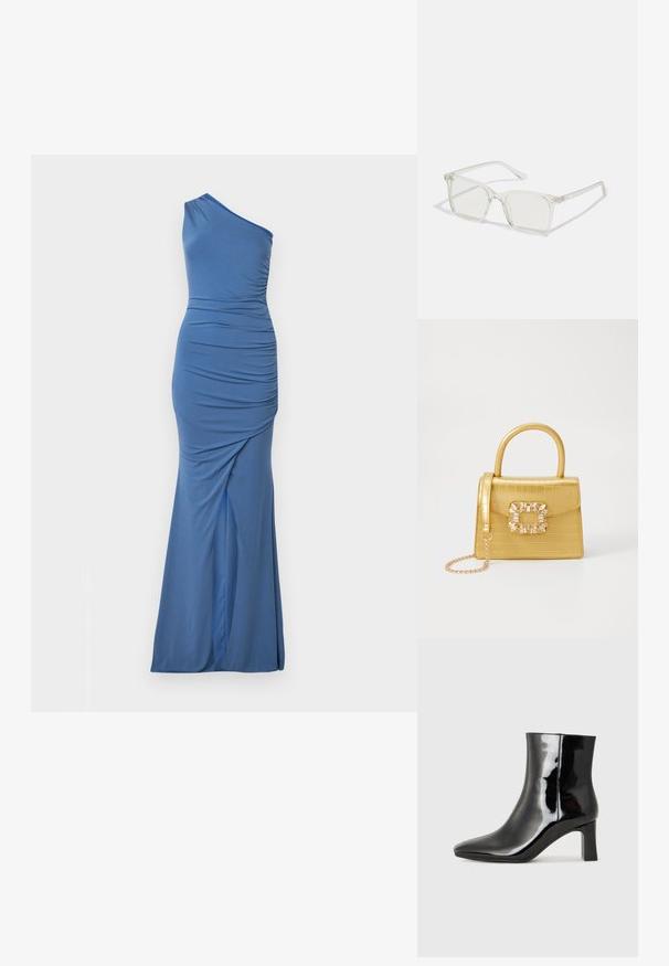 Plava haljina s jednim ramenom od rastezljivog materijala, koja ima detalje nabrane tkanine, elegantan siluetu i raširen rub.; Crne lakirane kožne gležnjače s šiljastim prstom i srednje visokom blok petom. Glatka tekstura i minimalistički dizajn.; Prozirne plastične naočale kvadratnog okvira s prozirnim lećama, koje sadrže zlatne akcentne detalje na drškama.; Žuta torbica od umjetnog krokodila sa strukturiranim dizajnom, gornjom ručkom, odvojivim lančićem i dekorativnim kristalnim ukrasom na kopči.