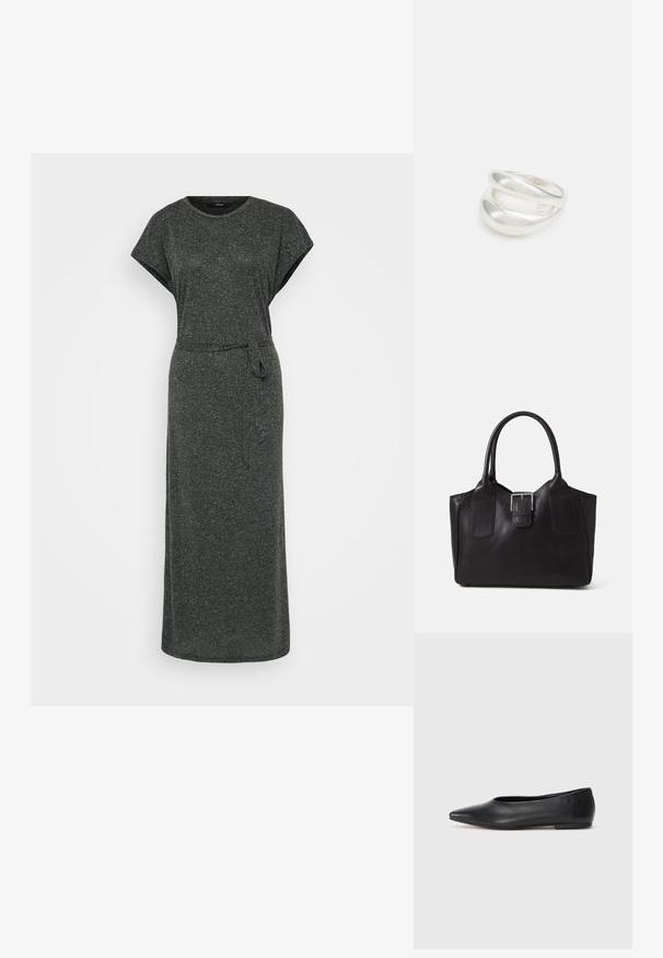 Tamsiai pilkas maxi suknelė, pagaminta iš minkštos, tekstūruotos medžiagos. Turi trumpas rankoves, apvalią iškirptę ir diržą, kurį galima surišti ties liemeniu.; Juodas odinis baleto batas, su smailiu pirštu, minimalistinio dizaino, lygiu paviršiumi, žemo profilio kulnu, be matomos aparatūros ar papuošimų.; Juodas odinis nešiojamas krepšys su lygiu paviršiumi, struktūrine forma, dviem rankenėlėmis ir ryškiu sidabriniu sagties akcentu priekyje.; Sidabrinis dvigubas žiedas su lygiu, poliruotu paviršiumi. Pasižymi sklandžiu, kreiptu dizainu su persipinančiomis dalimis, suteikiančiomis modernų išvaizdą.