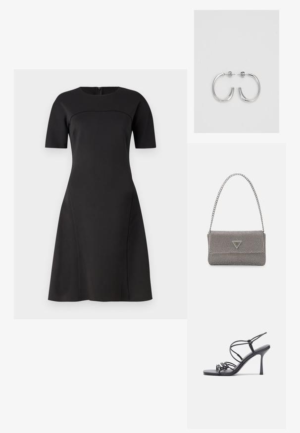 Črna kratka obleka s kratkimi rokavi, okroglim ovratnikom, prilegajočim telesom in razširjenim krilom. Narejena iz gladkega, elastičnega materiala z diskretnimi šivi.; Črne visoke sandale na peto imajo tanke naramnice z vozlom, gladek kvadratni toe in eleganten stiletto peto.; Svetlo siva kovinska torbica z verižnim ročajem, okrašena z majhnimi okroglimi kovinskimi bleščicami in trikotnim logotipom blagovne znamke.; Srebrne obročaste uhane z gladko, sijočo površino. Zaobljena oblika, lahka zasnova, z zapiranjem na zatič.