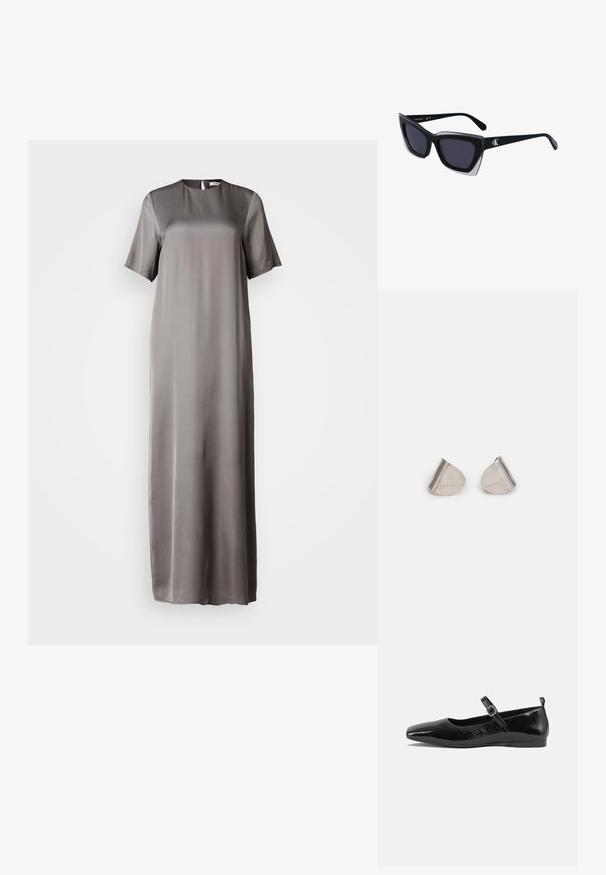Satin maksi kleita mīksti pelēkā krāsā ar īsām piedurknēm, apļu dekoltē un atvērta muguras detaļa. Gluda tekstūra, plūstošs dizains.; Melna patentēta ādas dzīvokļu kurpe ar smailu purngalu, potītes siksniņu ar sprādzi un gludu, spīdīgu tekstūru. Zems papēdis komfortam.; Melni pārmēru saulesbrilles ar ģeometrisku formu, kas aprīkotas ar tumšiem stikliem un kontrastējošu pelēku akcentu uz rāmja. Logo uz kājas.; Sudraba metāla auskari ar gludu, asarveida formu un pulētu apdari. Smalkas gravējumi pievieno detalizāciju. Minimālisma dizains.